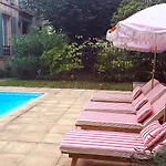 Dom wakacyjny La Maison Carree - Escape To Timeless French Charm *