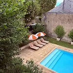 La Maison Carree - Escape To Timeless French Charm *