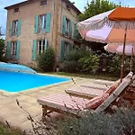 La Maison Carree - Escape To Timeless French Charm * Chalabre