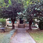 La Maison Carree - Escape To Timeless French Charm *