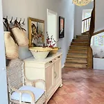 Dom wakacyjny La Maison Carree - Escape To Timeless French Charm Chalabre