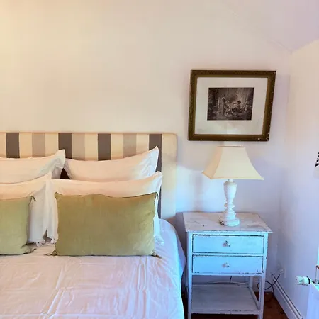Feriehus La Maison Carree - Escape To Timeless French Charm