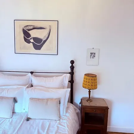 La Maison Carree - Escape To Timeless French Charm