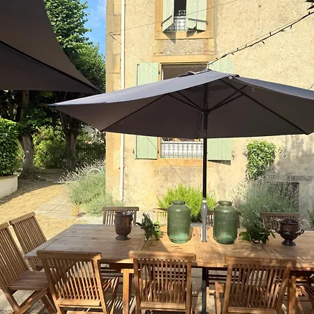 La Maison Carree - Escape To Timeless French Charm 펜션 *