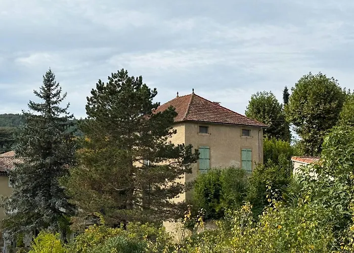 La Maison Carree - Escape To Timeless French Charm 別荘