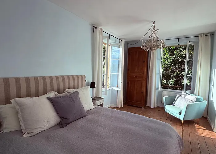 La Maison Carree - Escape To Timeless French Charm 別荘