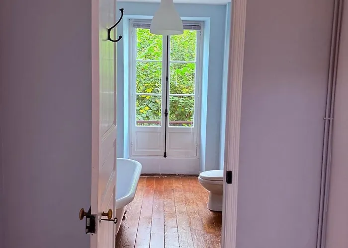 La Maison Carree - Escape To Timeless French Charm Chalabre