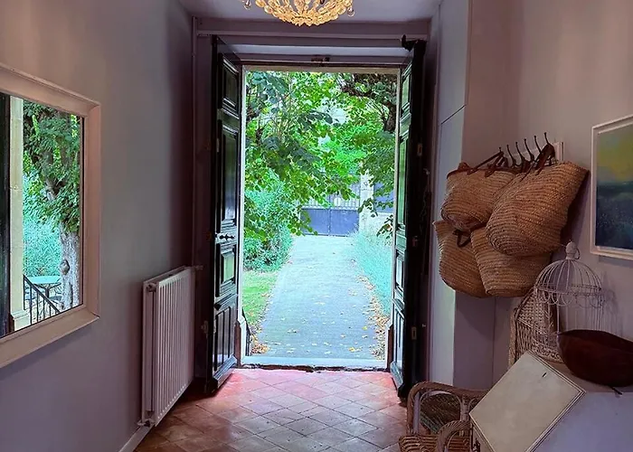 別荘 La Maison Carree - Escape To Timeless French Charm